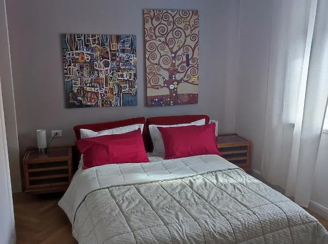 Piazza Goldoni Guest house